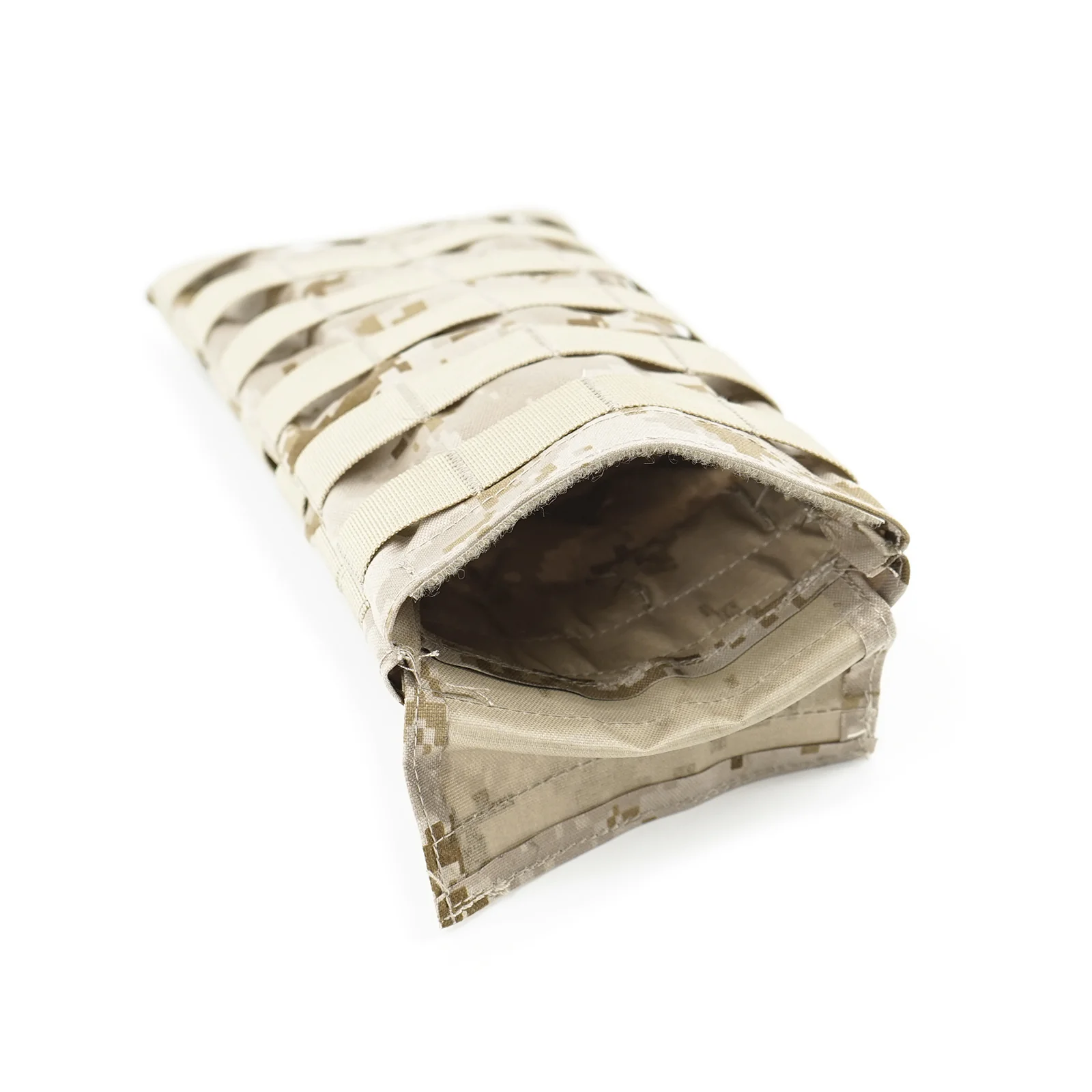 Shekkin gears 6199A style AOR1 hydration pouch - Image 6